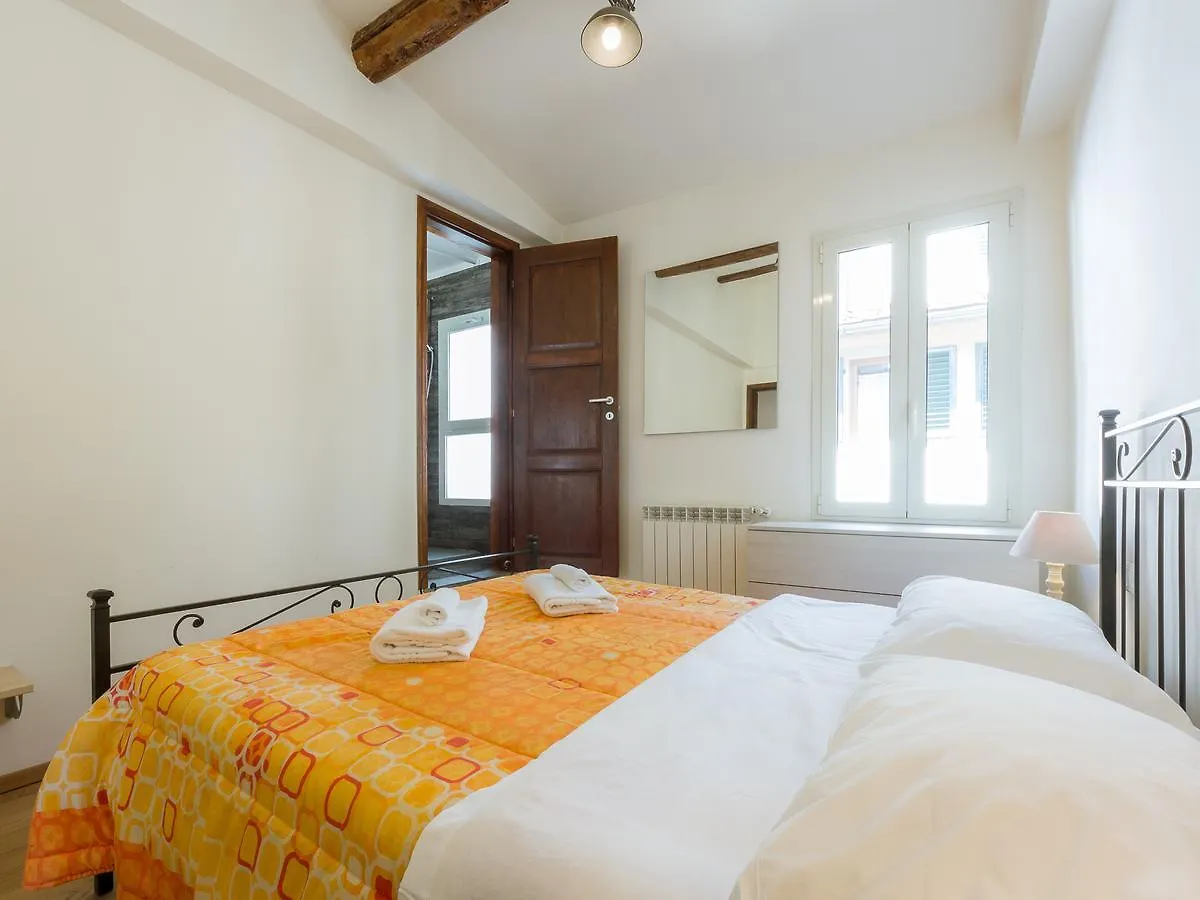 Benedetta Apartment Florence Italy